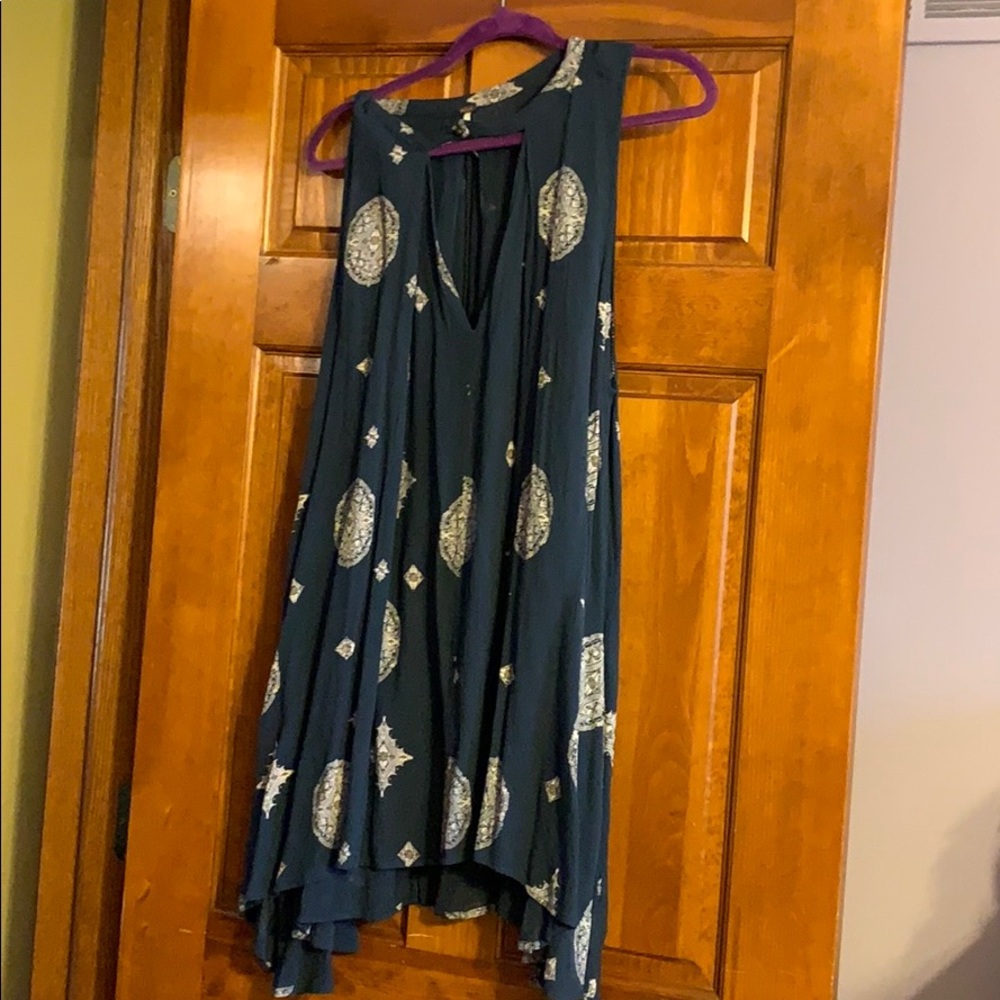 Free People navy and beige tunic